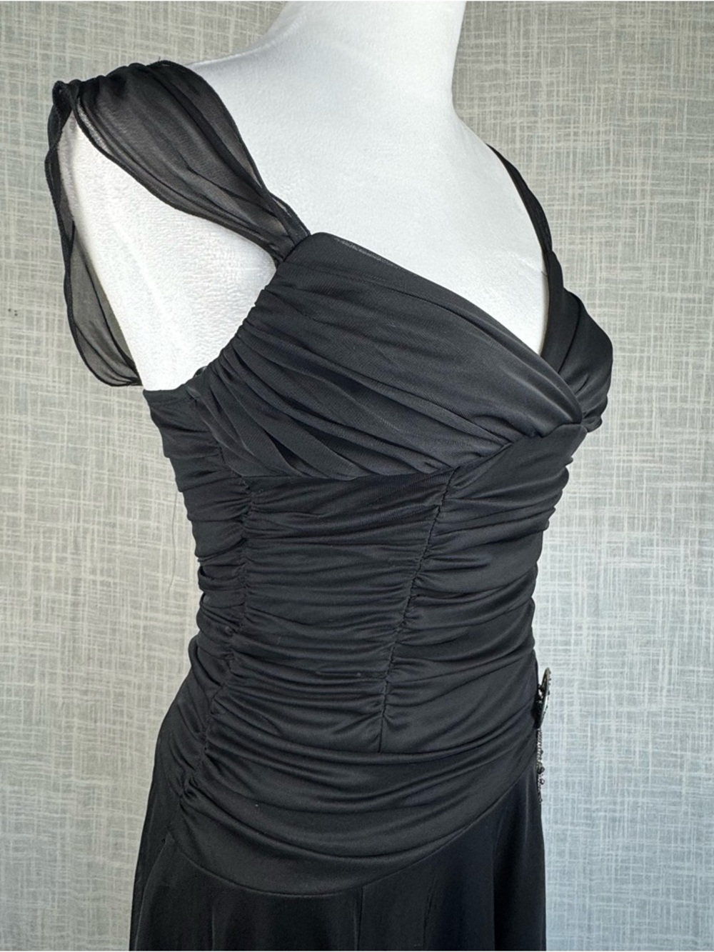 XOXO Black Ruched Midi Dress with Decorative Brooch - Picture 2 of 8
